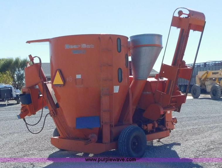 image for item AW9445 Bear Cat 1260 grinder mixer