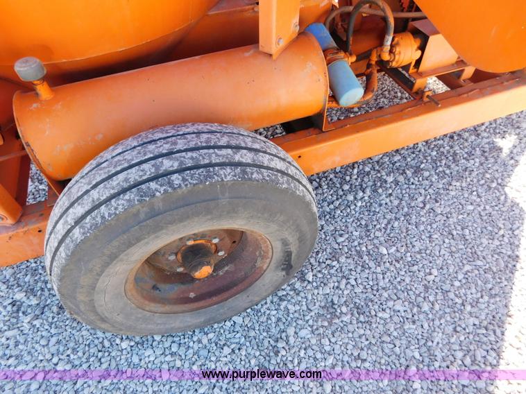 image for item AW9445 Bear Cat 1260 grinder mixer