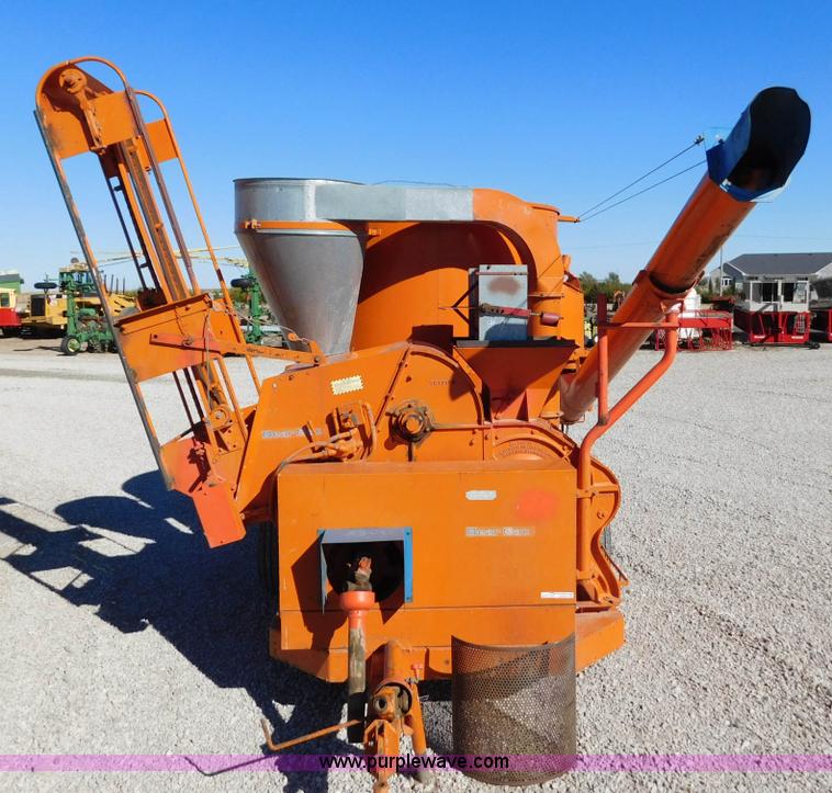 image for item AW9445 Bear Cat 1260 grinder mixer