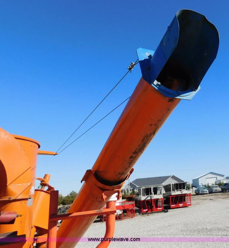 image for item AW9445 Bear Cat 1260 grinder mixer