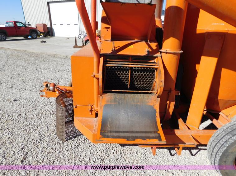 image for item AW9445 Bear Cat 1260 grinder mixer