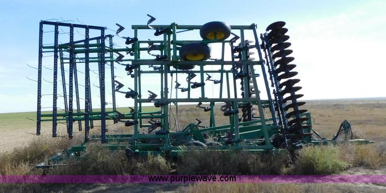 image for item AW9452 John Deere 726 mulch finisher