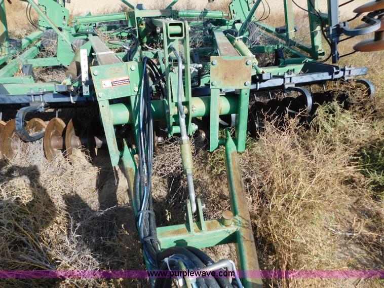 image for item AW9452 John Deere 726 mulch finisher