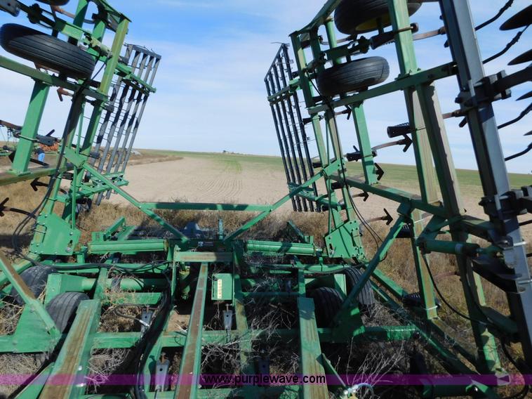 image for item AW9452 John Deere 726 mulch finisher