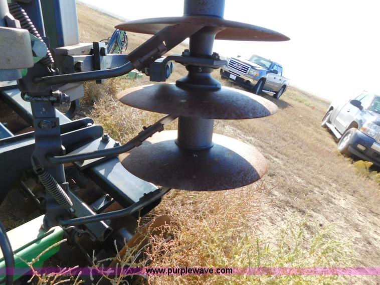 image for item AW9452 John Deere 726 mulch finisher