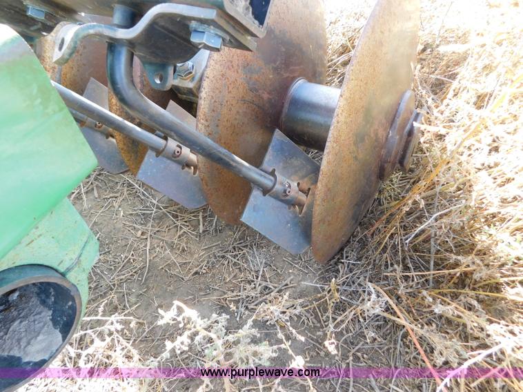 image for item AW9452 John Deere 726 mulch finisher