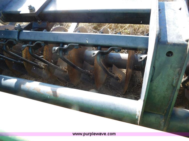 image for item AW9452 John Deere 726 mulch finisher