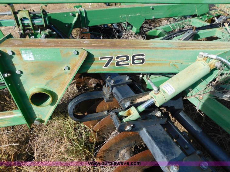 image for item AW9452 John Deere 726 mulch finisher
