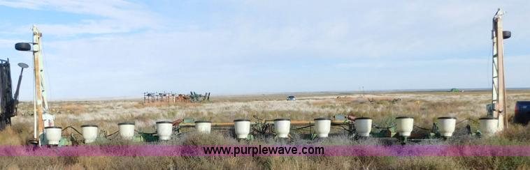 image for item AW9456 John Deere 60 planter