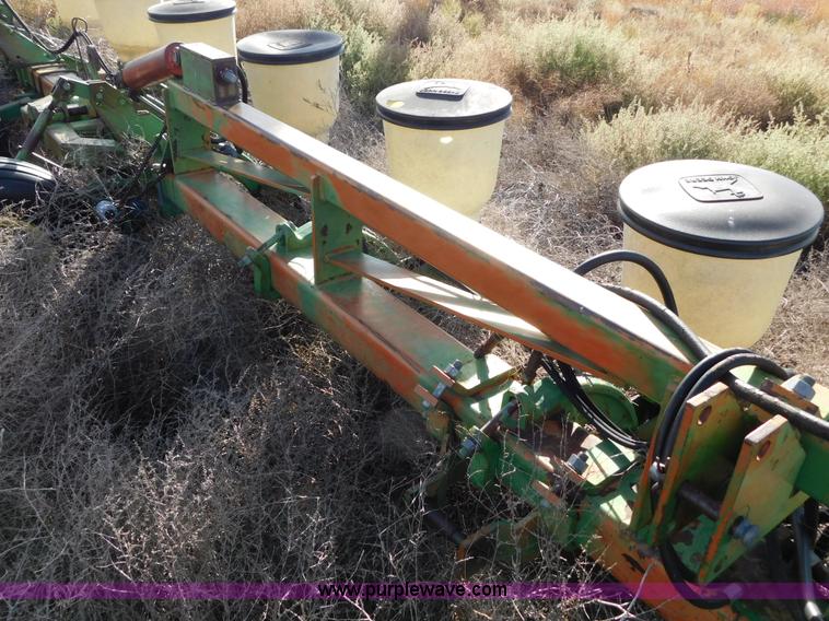 image for item AW9456 John Deere 60 planter