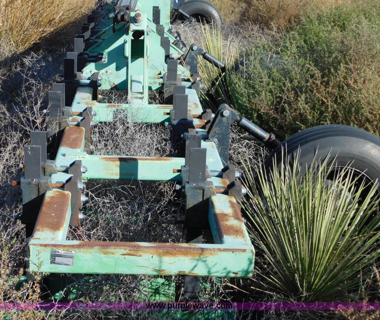 image for item AW9457 1985 Bigham Brothers toolbar with knife sled