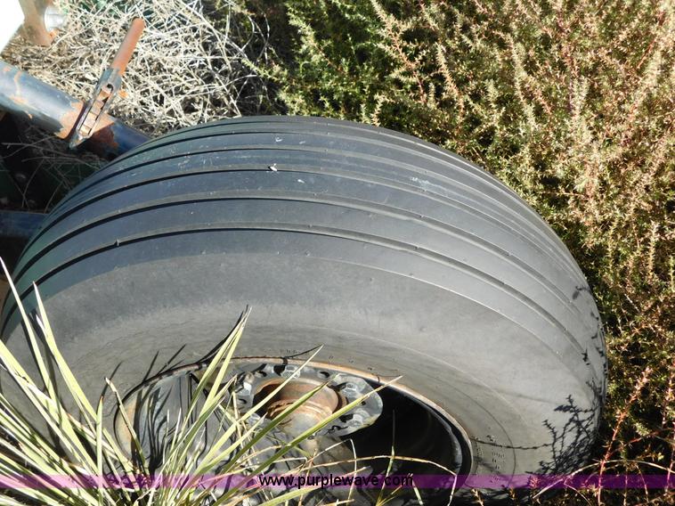 image for item AW9457 1985 Bigham Brothers toolbar with knife sled