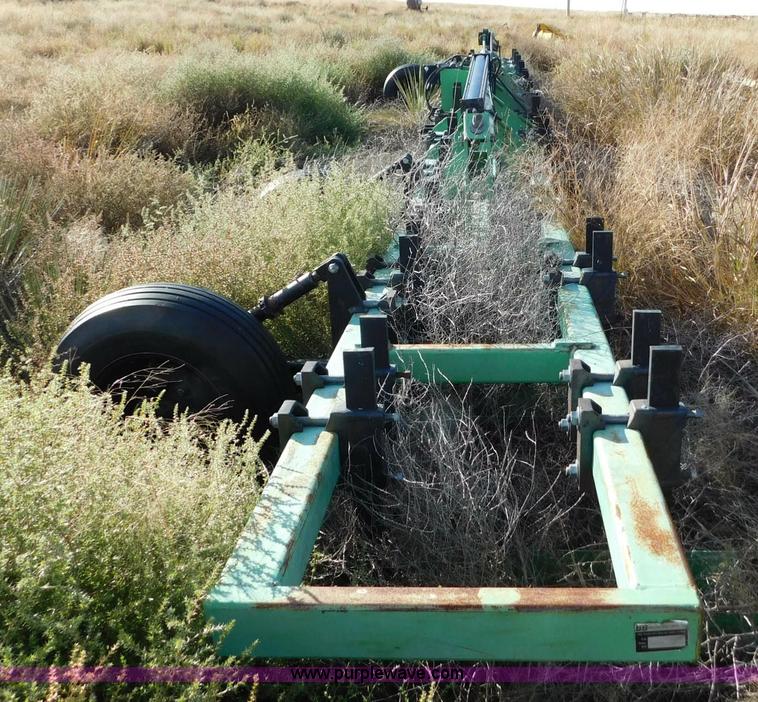 image for item AW9457 1985 Bigham Brothers toolbar with knife sled