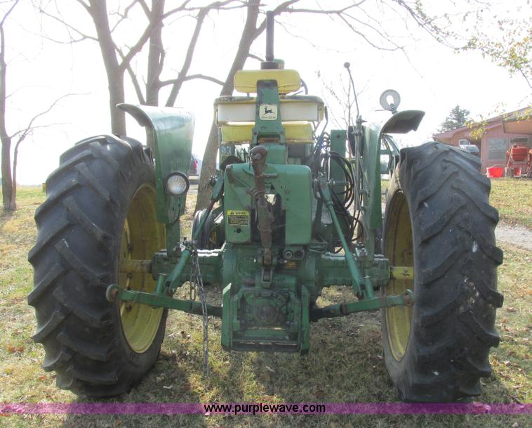 image for item AW9641 John Deere 3020 tractor