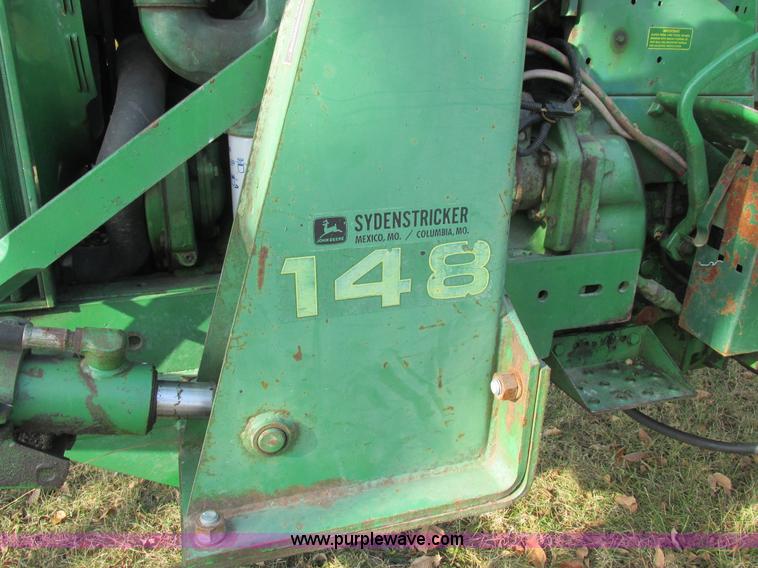 image for item AW9641 John Deere 3020 tractor