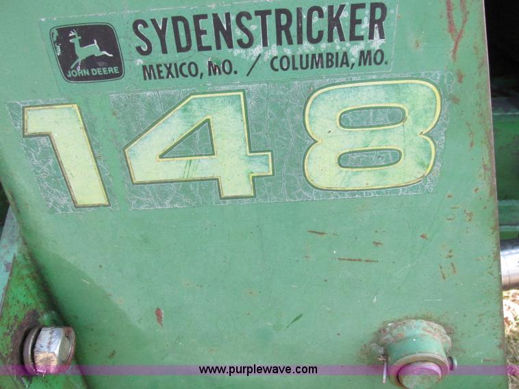 image for item AW9641 John Deere 3020 tractor