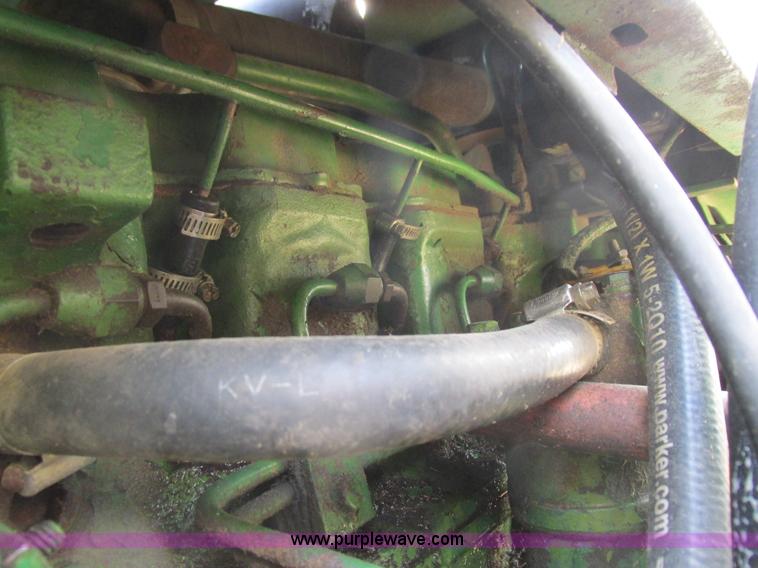 image for item AW9641 John Deere 3020 tractor