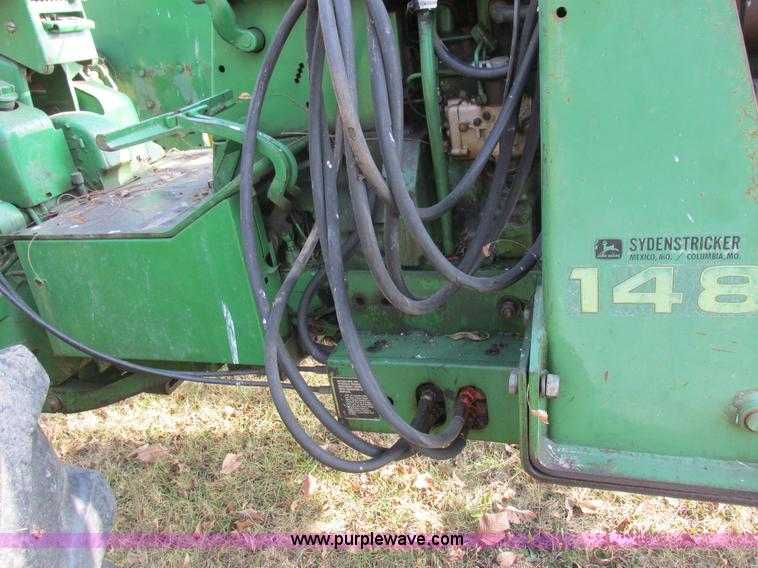 image for item AW9641 John Deere 3020 tractor