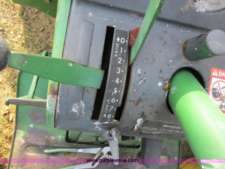 image for item AW9641 John Deere 3020 tractor