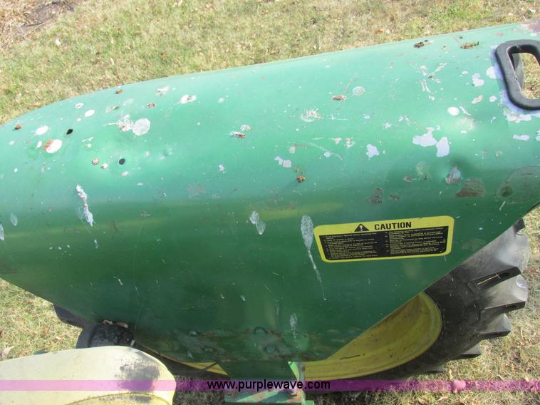 image for item AW9641 John Deere 3020 tractor