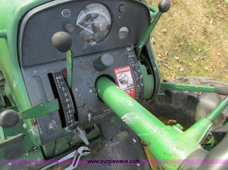 image for item AW9641 John Deere 3020 tractor