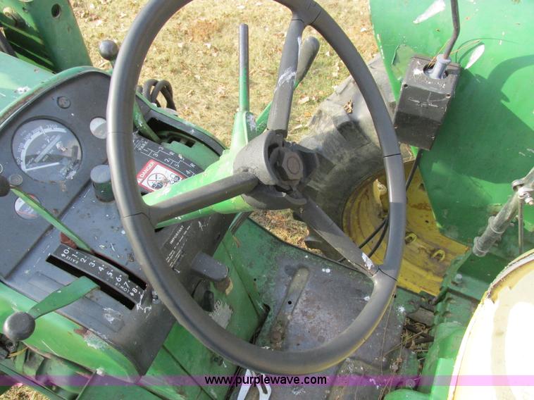 image for item AW9641 John Deere 3020 tractor