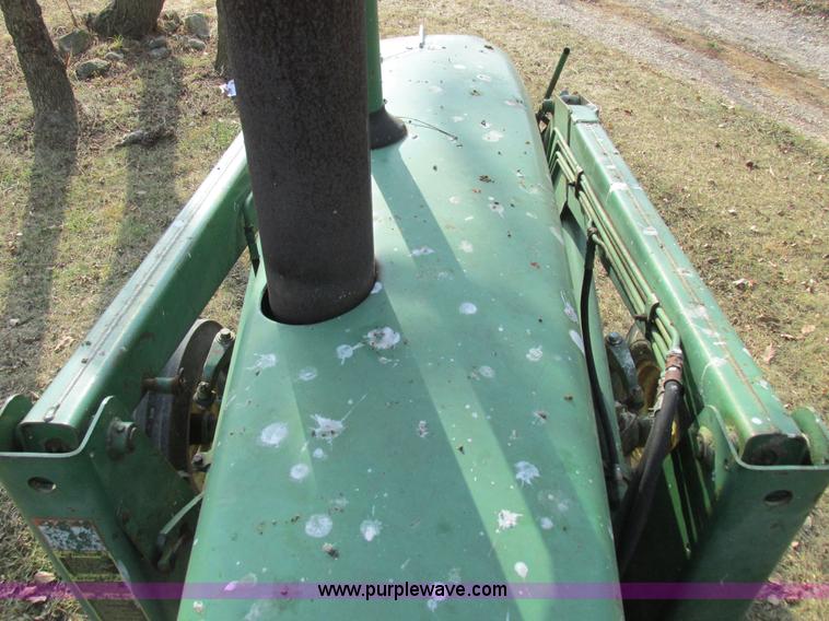 image for item AW9641 John Deere 3020 tractor