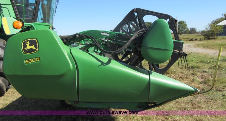 image for item BB9132 2009 John Deere 630D draper head