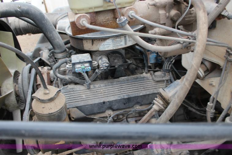 image for item BC9168 1993 GMC TopKick dust collector truck