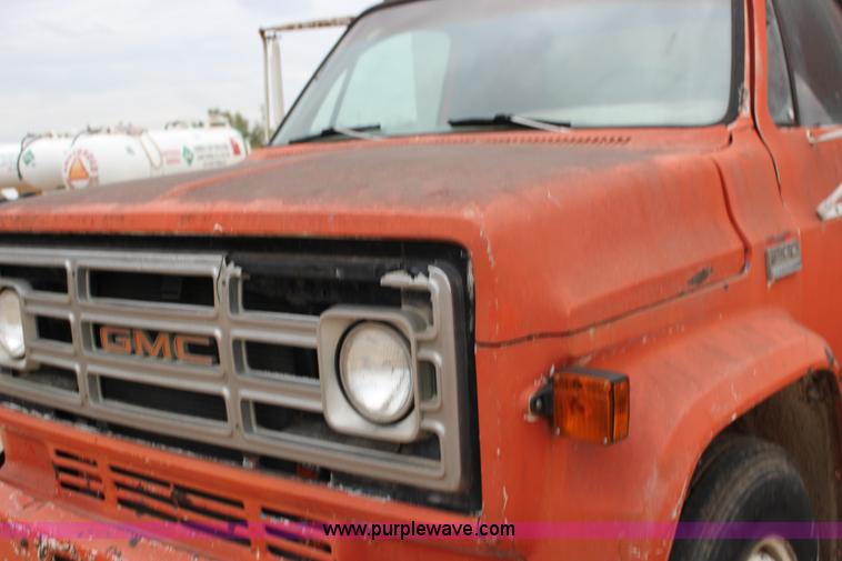 image for item BC9169 1974 GMC 6500 dust collector truck