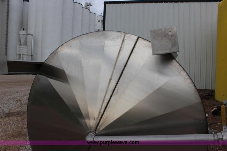 image for item BC9172 1,200 gallon stainless steel tank