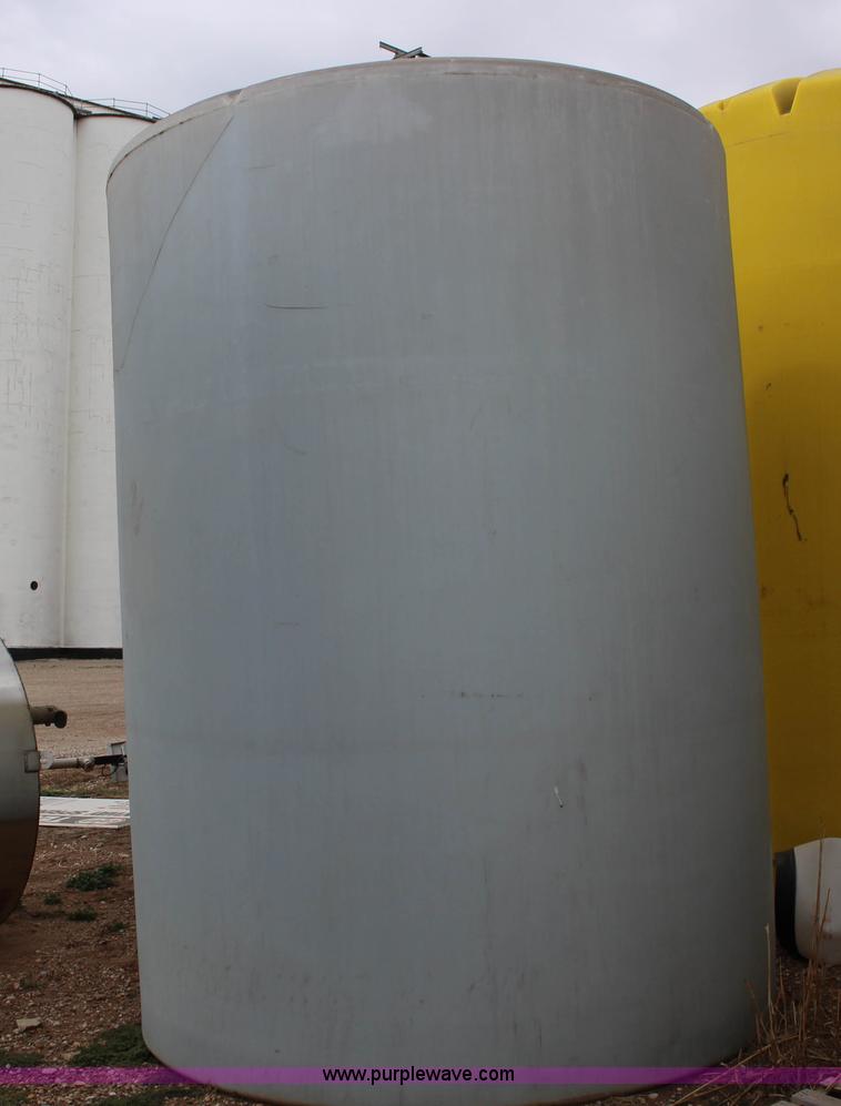 image for item BC9173 4,500 gallon poly tank