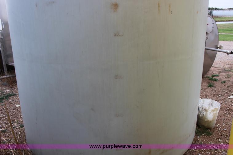 image for item BC9173 4,500 gallon poly tank