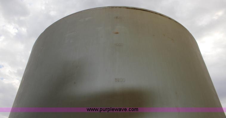image for item BC9173 4,500 gallon poly tank