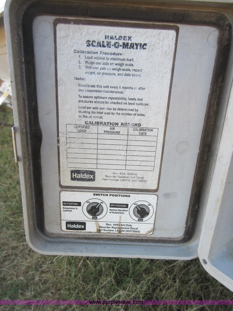 image for item I1905 2005 Timpte Super Hopper 55H double hopper grain trailer