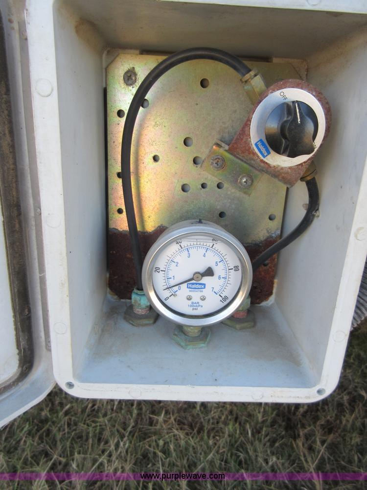 image for item I1905 2005 Timpte Super Hopper 55H double hopper grain trailer