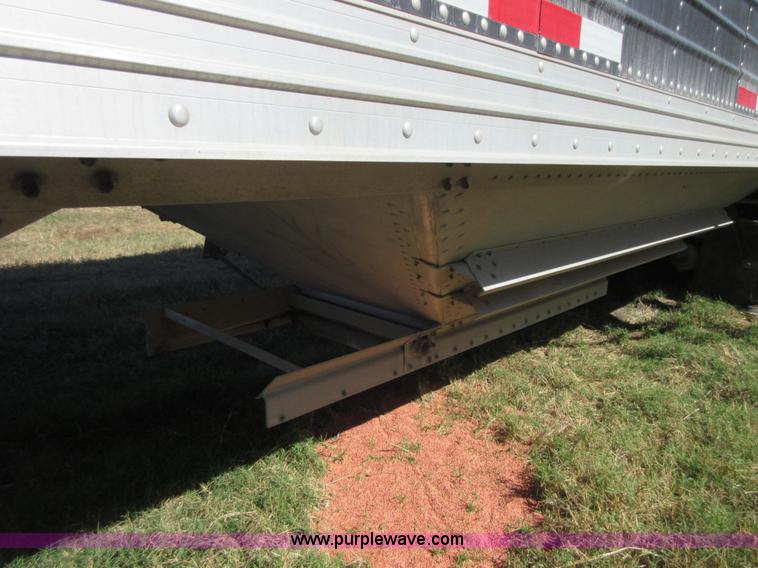 image for item I1905 2005 Timpte Super Hopper 55H double hopper grain trailer
