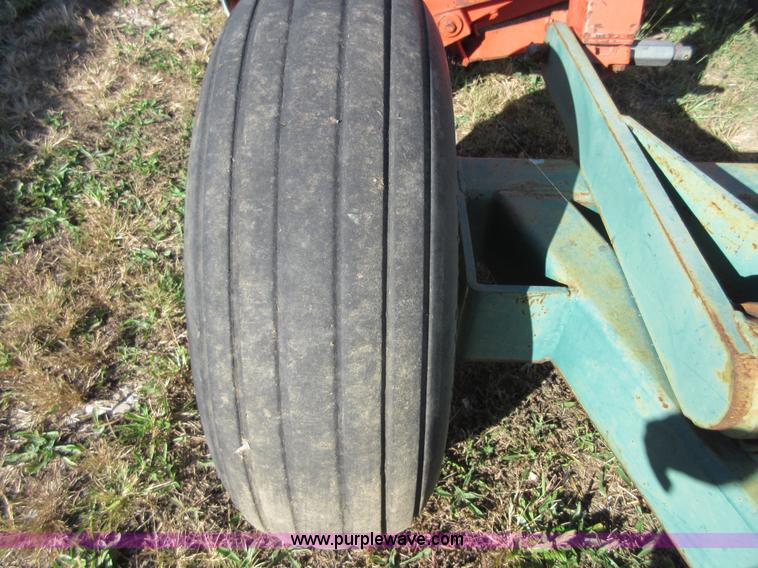 image for item I1911 Kuhn GMD700-G11 disc mower