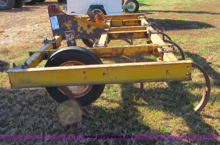 image for item I1914 Landoll ripper