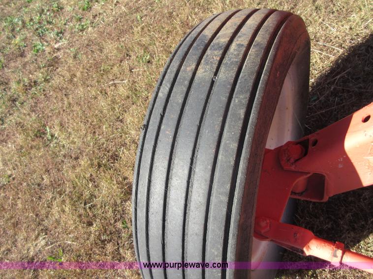 image for item I1916 Gravity wagon