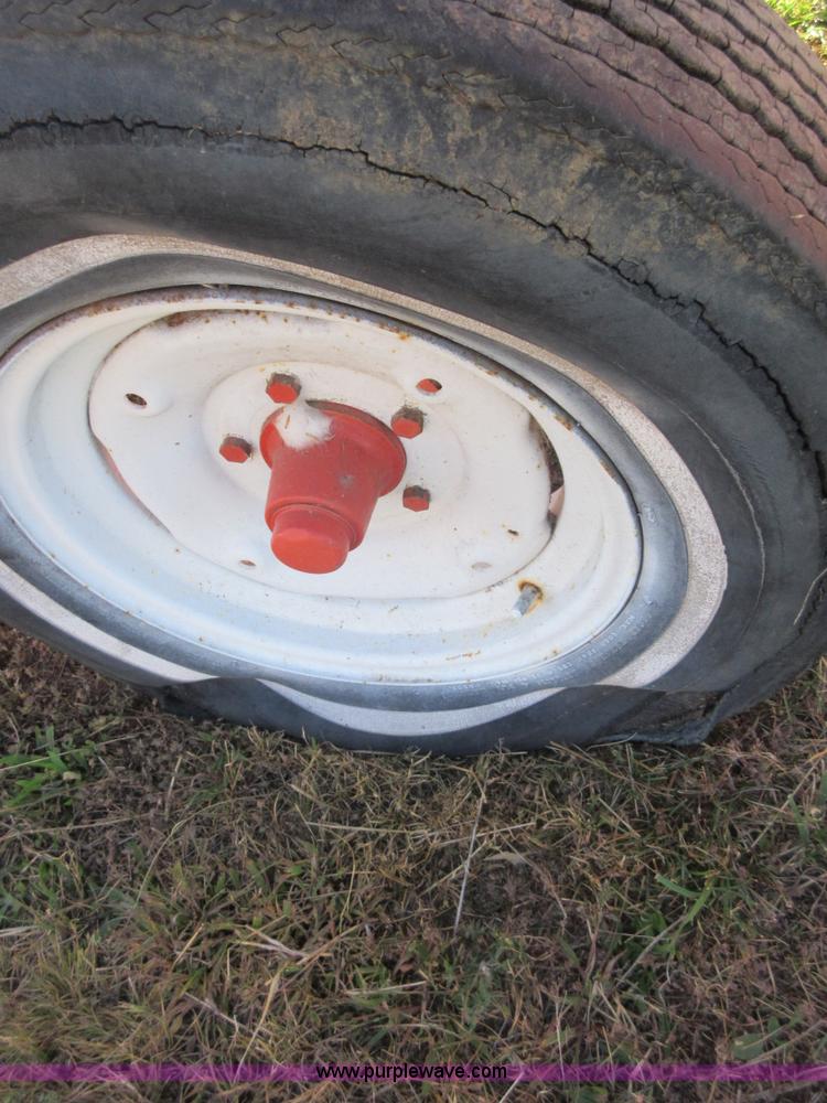 image for item I1916 Gravity wagon