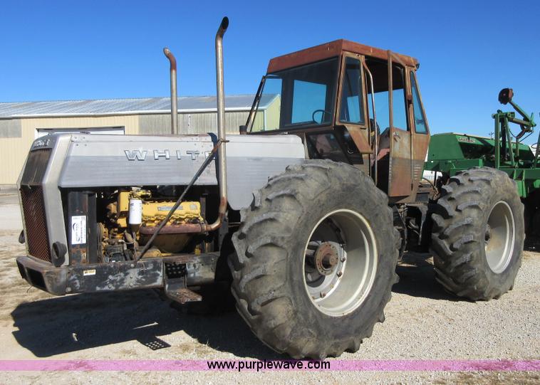 image for item I1922 White 4-150 4WD tractor