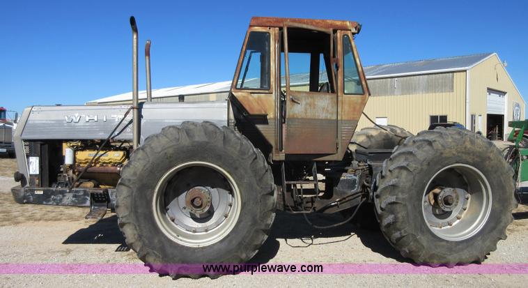 image for item I1922 White 4-150 4WD tractor