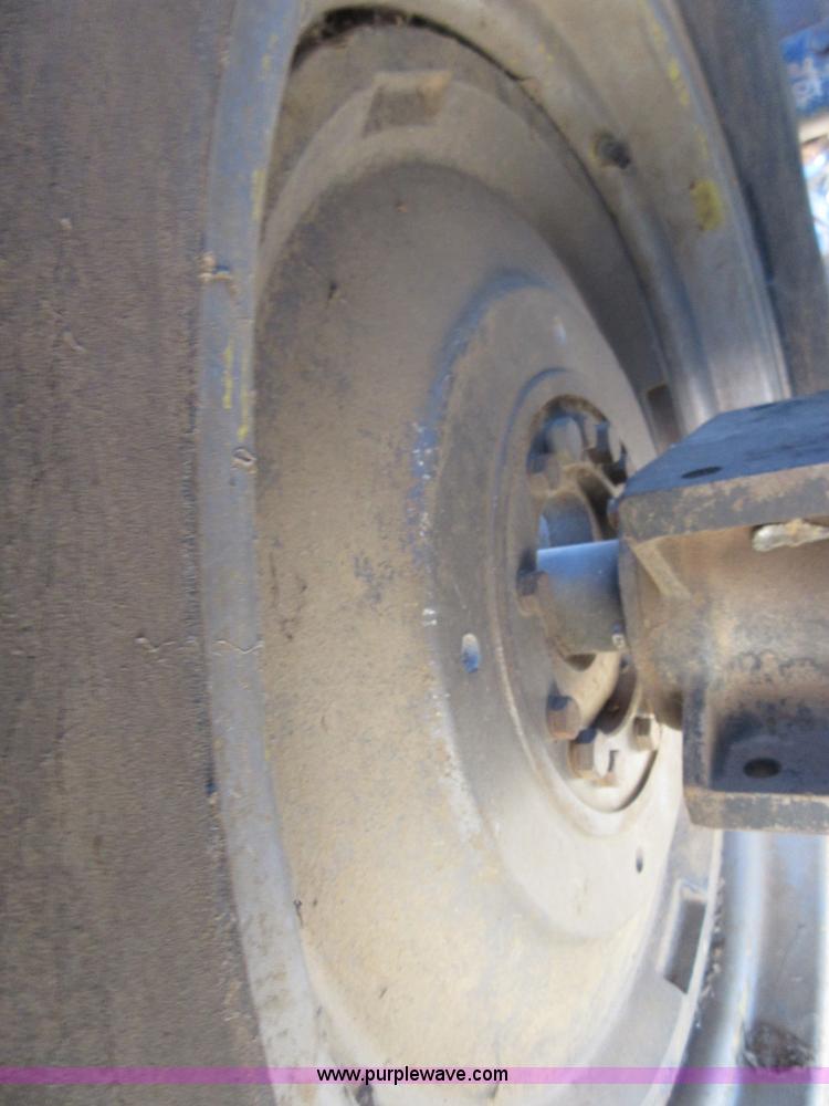 image for item I1922 White 4-150 4WD tractor