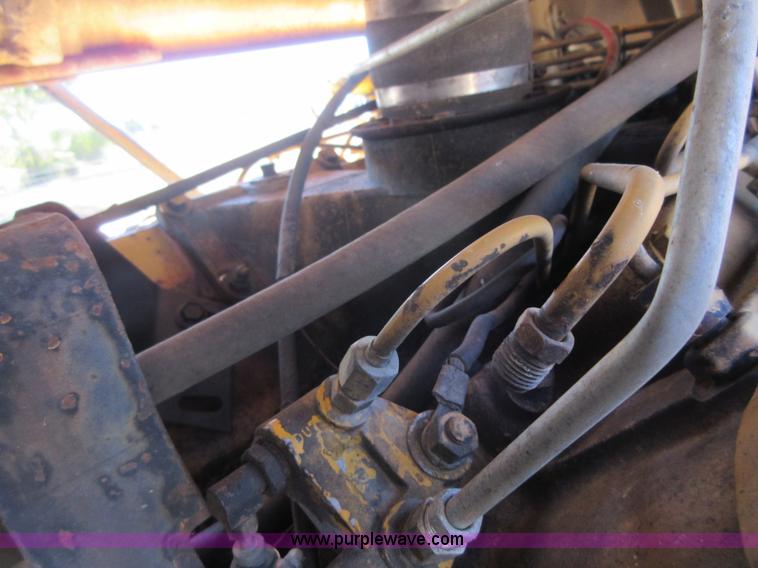 image for item I1922 White 4-150 4WD tractor