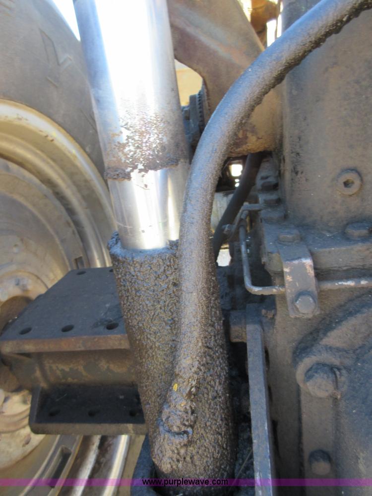 image for item I1922 White 4-150 4WD tractor