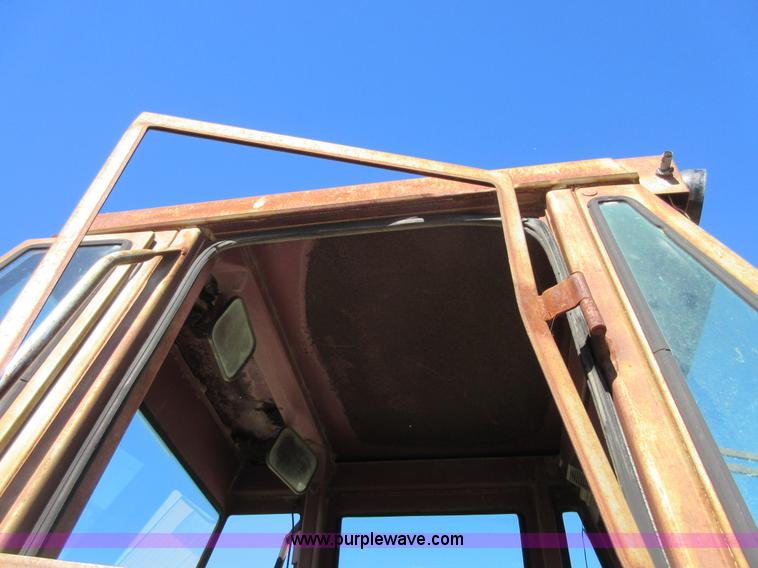 image for item I1922 White 4-150 4WD tractor