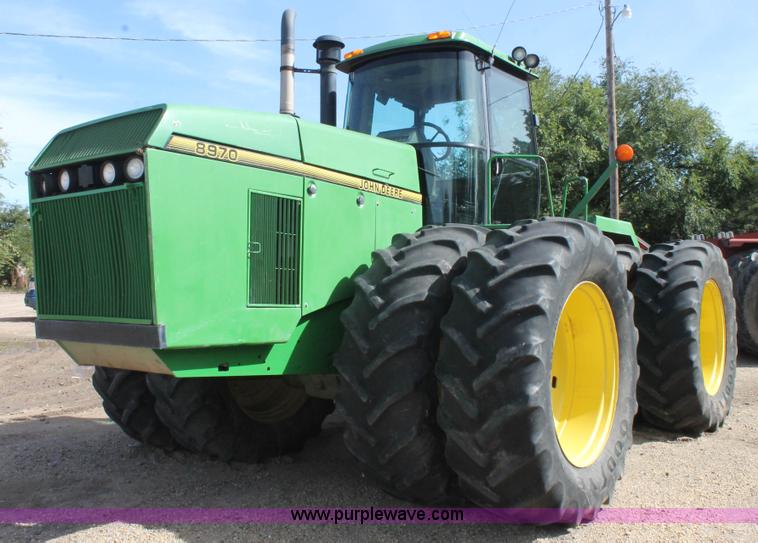 image for item J1403 1994 John Deere 8970 4WD tractor