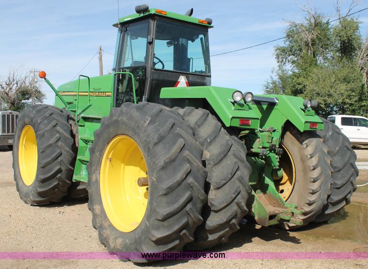 image for item J1403 1994 John Deere 8970 4WD tractor