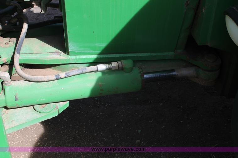 image for item J1403 1994 John Deere 8970 4WD tractor